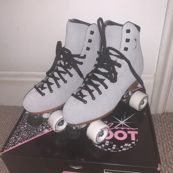 Moonlight Roller Mirrorball Moonboot Roller Skates - Picture 3 of 3